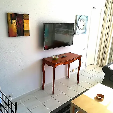Luxusappartement Mit Zwei Terrassen 