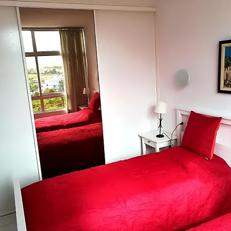Luxusappartement Mit Zwei Terrassen 